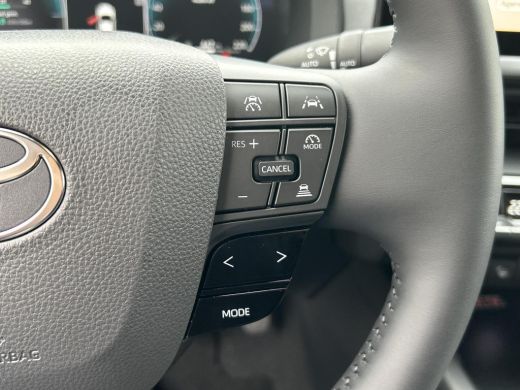 Toyota C-HR 2.0 Plug-in Hybrid 220 First Edition ActivLease financial lease