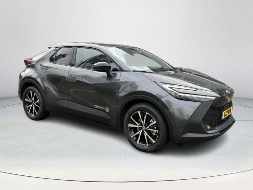 Toyota C-HR 2.0 Plug-in Hybrid 220 First Edition ActivLease financial lease