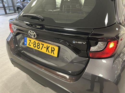 Toyota Yaris 1.5 Hybrid 115 Active (Adaptive Cruise - Carplay Navigatie) ActivLease financial lease