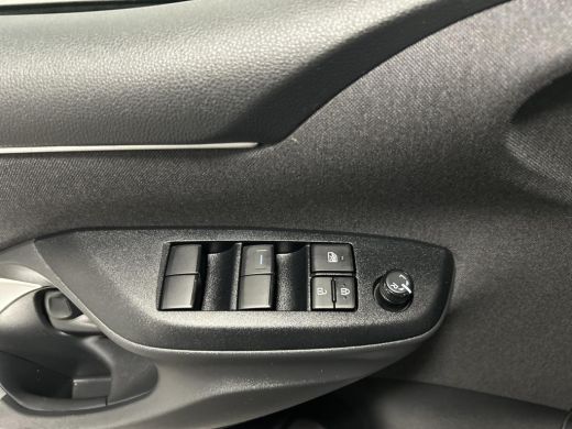 Toyota Yaris 1.5 Hybrid 115 Active (Adaptive Cruise - Carplay Navigatie) ActivLease financial lease