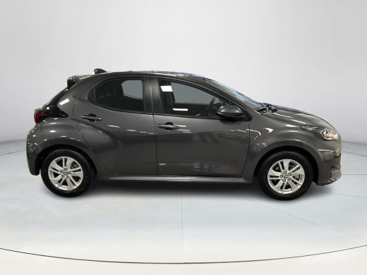 Toyota Yaris 1.5 Hybrid 115 Active (Adaptive Cruise - Carplay Navigatie) ActivLease financial lease