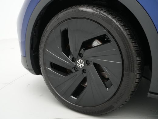 Volkswagen ID.4 Max 77 kWh Panorama Trekhaak Side Assist iQ Light 341 ActivLease financial lease