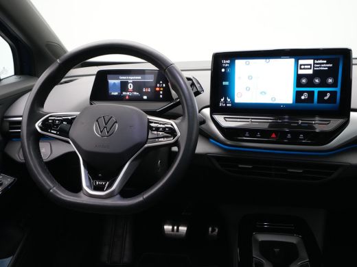 Volkswagen ID.4 Max 77 kWh Panorama Trekhaak Side Assist iQ Light 341 ActivLease financial lease