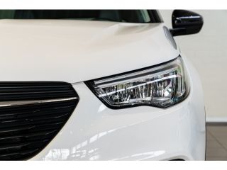 Opel Grandland X Opel 1.2 Turbo Innovation | Camera | Navigatie | Keyless | AGR Stoel | Parkeersensoren |