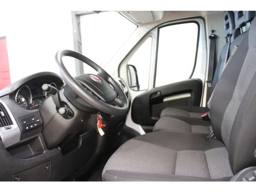 Fiat Ducato 2.3 BAKWAGEN MEUBELBAK 1000KG Laadvermogen ActivLease financial lease