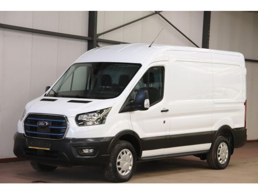 Ford E-Transit 350 L2H2 Trend 68 kWh ELEKTRISCH NAVIGATIESYSTEEM Ford E-Transit 350 L2H2 Trend 68 kWh ELEKTRISCH NAVIGATIESYSTEEM