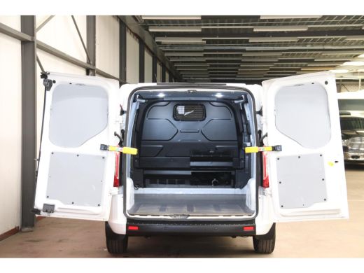 Ford Transit Custom 2.0 TDCI L2H1 LANG AUTOMAAT EURO 6 ActivLease financial lease