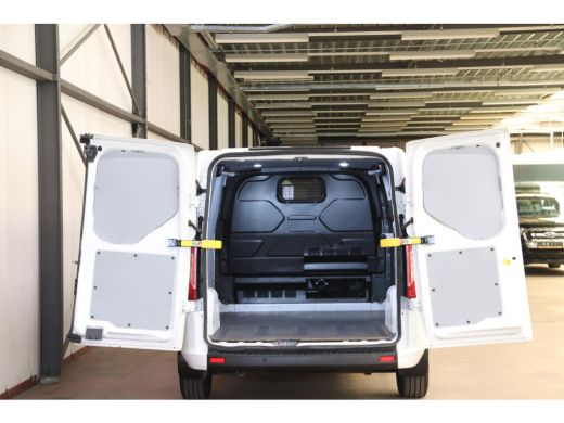 Ford Transit Custom 300L 2.0 TDCI L2H1 AUTOMAAT ActivLease financial lease