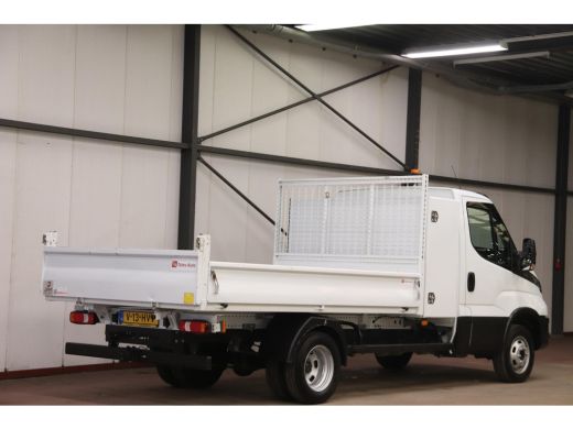 Iveco Daily 35C14 2.3 KIPPER MET 3500 KG TREKVERMOGEN Iveco 35C14 2.3 KIPPER MET 3500 KG TREKVERMOGEN ActivLease financial lease