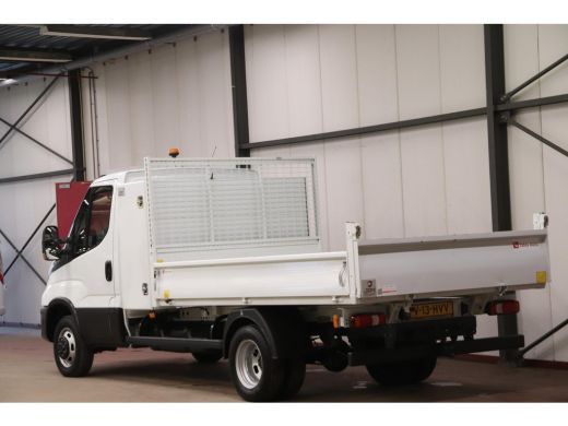 Iveco Daily 35C14 2.3 KIPPER MET 3500 KG TREKVERMOGEN Iveco 35C14 2.3 KIPPER MET 3500 KG TREKVERMOGEN ActivLease financial lease