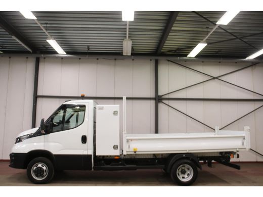 Iveco Daily 35C14 2.3 KIPPER MET 3500 KG TREKVERMOGEN Iveco 35C14 2.3 KIPPER MET 3500 KG TREKVERMOGEN ActivLease financial lease