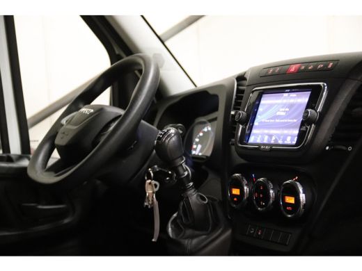 Iveco Daily 35C16 2.3 BAKWAGEN MEUBELBAK LAADKLEP ZIJDEUR ActivLease financial lease