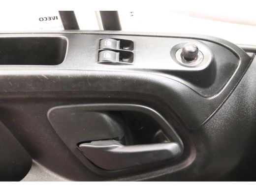Iveco Daily 35C16 2.3 BAKWAGEN MEUBELBAK LAADKLEP ZIJDEUR ActivLease financial lease