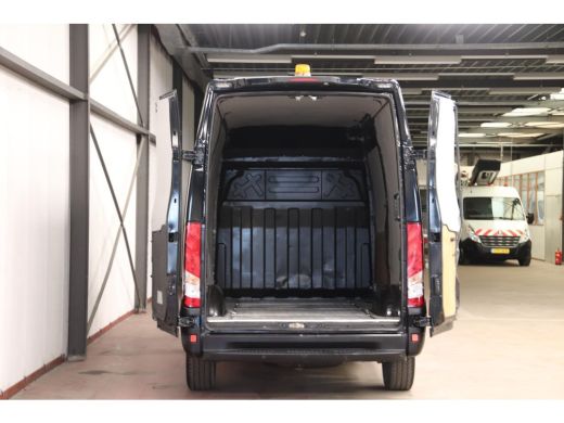 Iveco Daily 35S16V 2.3 L2H2 160 PK 3500 KG TREKVERMOGEN EURO 6 ActivLease financial lease