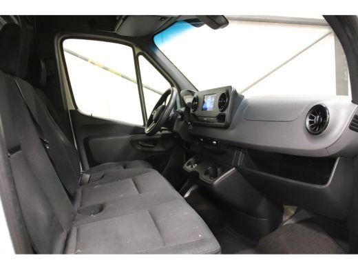 Mercedes Sprinter 315 1.9 CDI L3H2 AUTOMAAT ACHTERUITRIJCAMERA Mercedes-Benz Sprinter 315 1.9 CDI L4H2 ACHTERUIRIJC... ActivLease financial lease