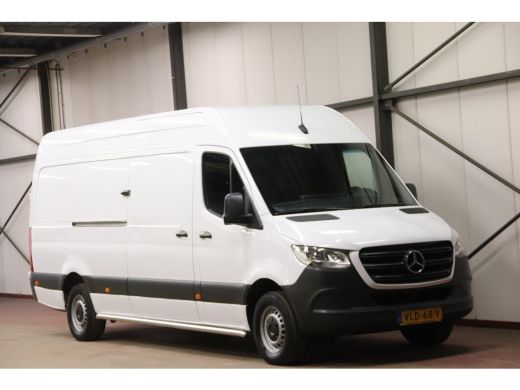 Mercedes Sprinter 315 1.9 CDI L3H2 AUTOMAAT ACHTERUITRIJCAMERA Mercedes-Benz Sprinter 315 1.9 CDI L4H2 ACHTERUIRIJC... ActivLease financial lease