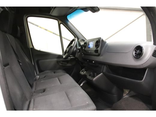 Mercedes Sprinter 315 1.9 CDI L3H2 AUTOMAAT ACHTERUITRIJCAMERA Mercedes-Benz Sprinter 315 1.9 CDI L4H2 ACHTERUIRIJC... ActivLease financial lease