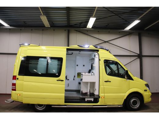 Mercedes Sprinter 319 CDI L2H2 AMBULANCE AUTOMAAT Mercedes-benz Sprinter 319 CDI L2H2 AMBULANCE AUTOMAAT Euro 6 Zie... ActivLease financial lease