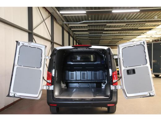 Mercedes Vito 114 CDI L2H1 AUTOMAAT ActivLease financial lease