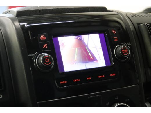 Peugeot Boxer 2.2 120PK L2H2 ACHTERUITRIJCAMERA EURO 6 ActivLease financial lease