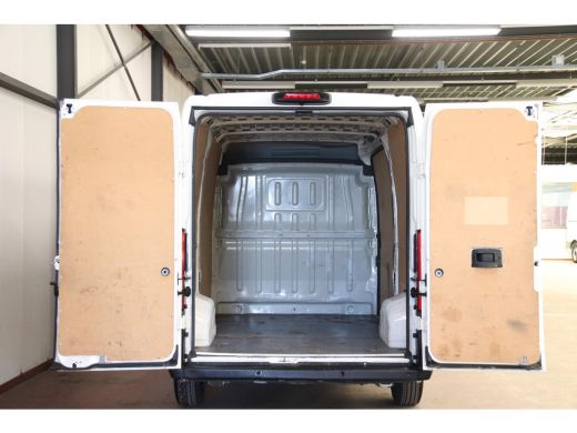 Peugeot Boxer 2.2 120PK L2H2 ACHTERUITRIJCAMERA EURO 6 ActivLease financial lease