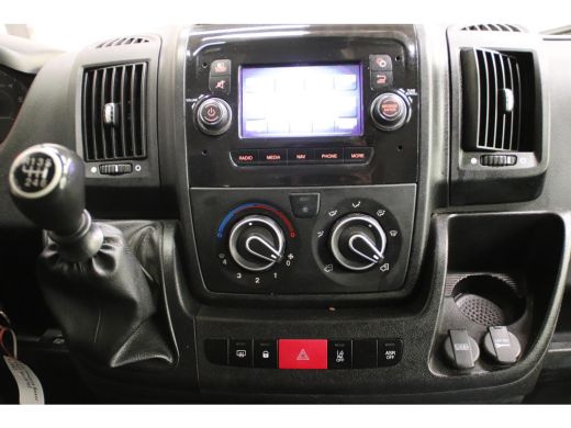Peugeot Boxer 2.2 120PK L2H2 ACHTERUITRIJCAMERA EURO 6 ActivLease financial lease