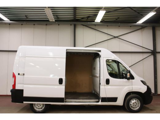 Peugeot Boxer 2.2 140PK L2H2 EURO 6 ActivLease financial lease