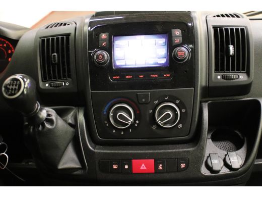 Peugeot Boxer 2.2 BlueHDi 140PK L4H3 AIRCO CRUISE CONTROL ActivLease financial lease