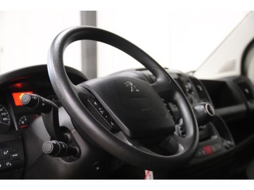 Peugeot Boxer 335 140PK L4H3 AIRCO CRUISE CONTROL ActivLease financial lease