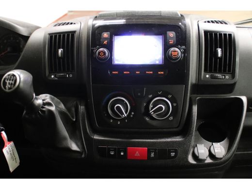 Peugeot Boxer 335 140PK L4H3 AIRCO CRUISE CONTROL ActivLease financial lease