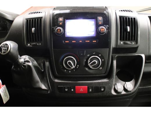 Peugeot Boxer 335 140PK L4H3 AIRCO CRUISE CONTROL ActivLease financial lease