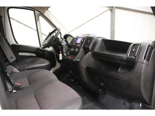 Peugeot Boxer 335 140PK L4H3 AIRCO CRUISE CONTROL ActivLease financial lease