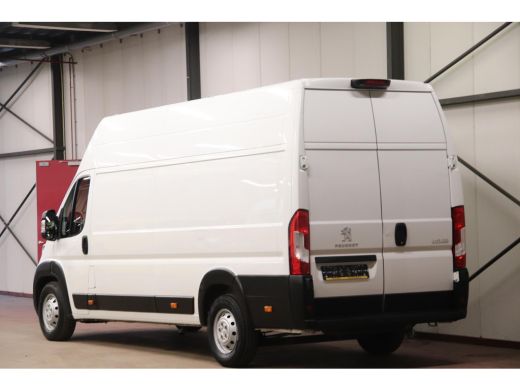 Peugeot Boxer 335 140PK L4H3 AIRCO CRUISE CONTROL ActivLease financial lease