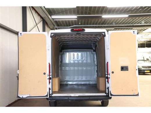 Peugeot Boxer 435 2.2 BlueHDi L4H2 AIRCO ACHTERUITRIJCAMERA ActivLease financial lease
