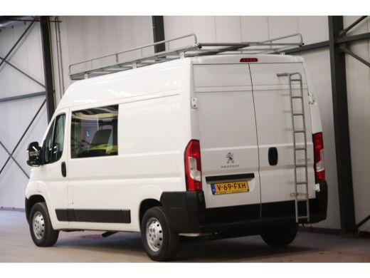 Peugeot Boxer L2H2 DUBBEL CABINE 7 personen met IMPERIAAL ActivLease financial lease
