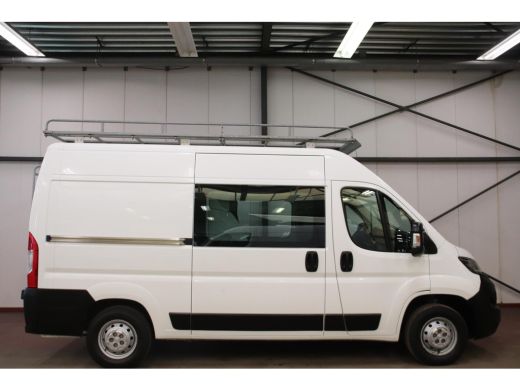 Peugeot Boxer L2H2 DUBBEL CABINE 7 personen met IMPERIAAL ActivLease financial lease