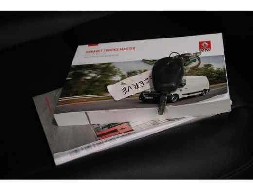 Renault Master 150PK AUTOMAAT Bakwagen LOWLINER VERKOOPWAGEN ActivLease financial lease