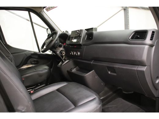Renault Master 150PK AUTOMAAT Bakwagen LOWLINER VERKOOPWAGEN ActivLease financial lease