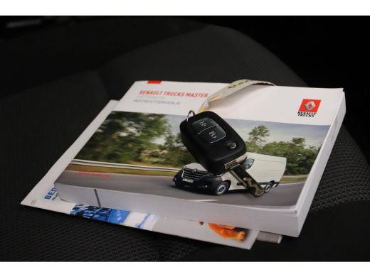 Renault Master 150PK AUTOMAAT LOWLINER VERKOOPWAGEN ActivLease financial lease