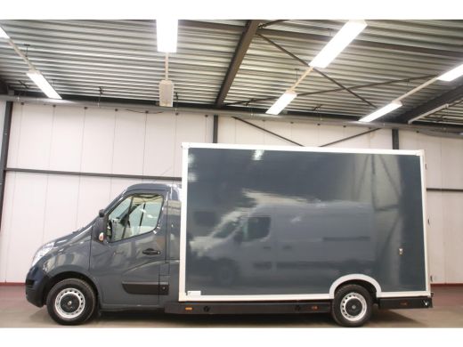Renault Master 170PK AUTOMAAT PAARDENWAGEN LOWLINER VERKOOPWAGEN FOODTRUCK ActivLease financial lease