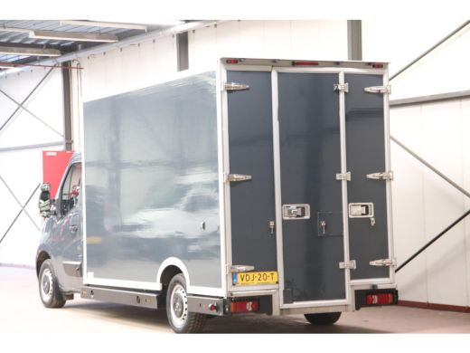 Renault Master 170PK AUTOMAAT PAARDENWAGEN LOWLINER VERKOOPWAGEN FOODTRUCK ActivLease financial lease