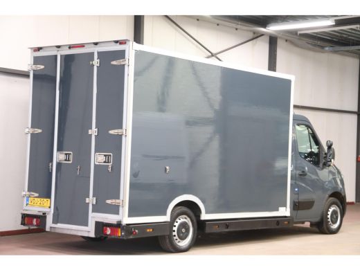 Renault Master 170PK AUTOMAAT PAARDENWAGEN LOWLINER VERKOOPWAGEN FOODTRUCK ActivLease financial lease