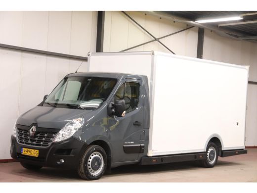 Renault Master 2.3 dCi 145PK LOWLINER MET TREKHAAK Renault Master 2.3 dCi 145PK LOWLINER MET TREKHAAK