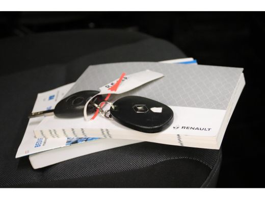 Renault Master 2.3 dCi 170PK AUTOMAAT LOWLINER VERKOOPWAGEN ActivLease financial lease