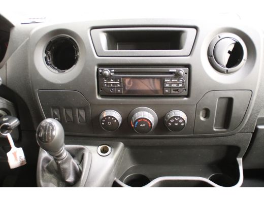 Renault Master 2.3 dCi BAKWAGEN met 1022KG laadvermogen en laadklep Meubelbak ActivLease financial lease