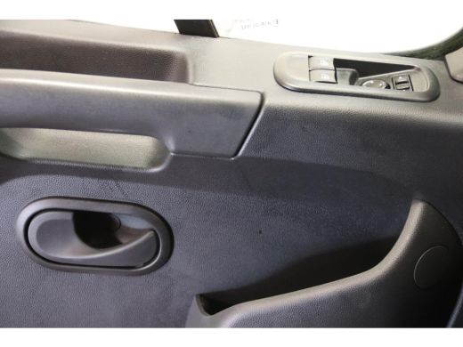 Renault Master Sodiak Paardenwagen FINANCIAL LEASE 675 EURO PM Renault Master Paardenwagen FINANCIAL LEASE 675 E... ActivLease financial lease