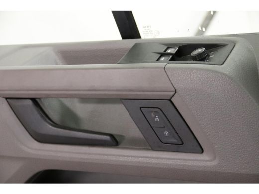 Volkswagen Crafter 35 2.0 TDI 140PK L3H3 (oude L2H2) EURO 6 ActivLease financial lease