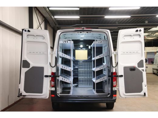 Volkswagen Crafter 35 2.0 TDI 140PK L3H3 (oude L2H2) EURO 6 ActivLease financial lease