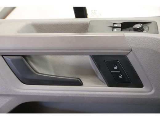 Volkswagen Crafter 35 2.0 TDI L3H3 35 2.0 TDI 140PK L3H3 (oude L2H2) EURO 6 ActivLease financial lease