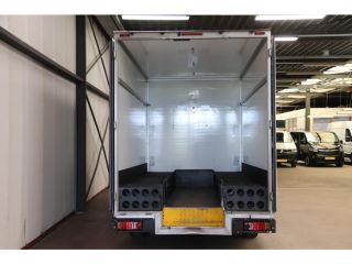 Renault Master 170PK AUTOMAAT PAARDENWAGEN LOWLINER VERKOOPWAGEN Renault Master 170PK AUTOMAAT PAARDENWAGEN LOWLINER VERKOOPWAGEN